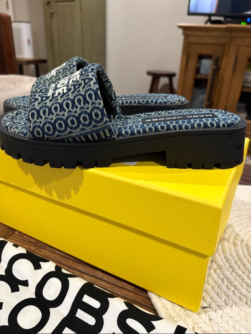 Marc Jacobs Blue Denim Logo Slide Sandals Size 9(40) - Picture 2 of 6
